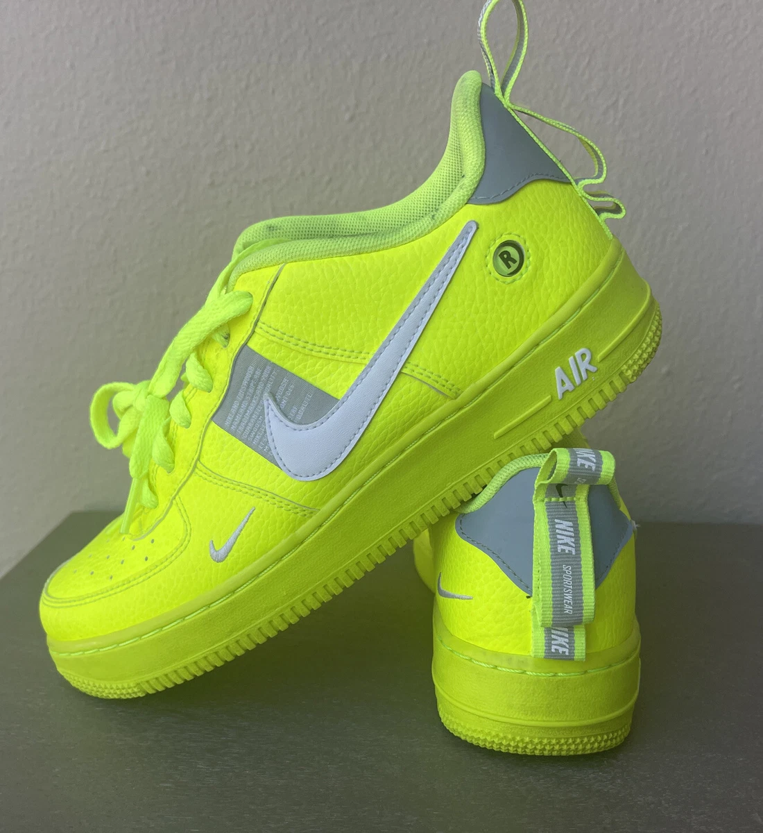 Nike Air Force 1 LV8 Utility GS Volt Shoes AR1708-700 Girls Boys Size 7Y