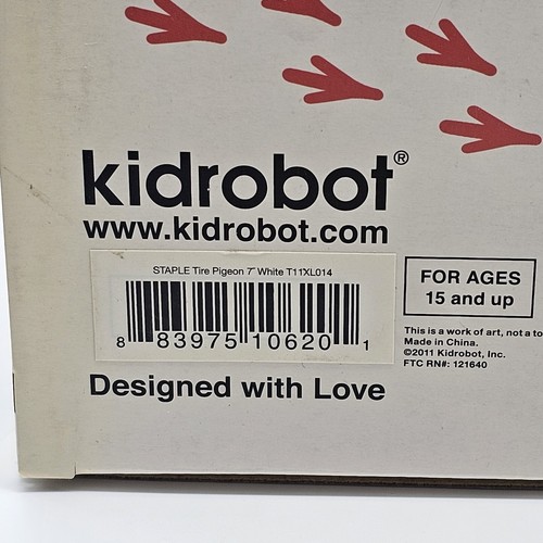 Kidrobot x Jeff Staple 2011 grau weiße Version! SIGNIERT von JEFF HEFTKLAMMER Konvolut - Bild 11 von 11