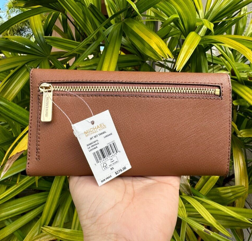 MICHAEL KORS JET SET TRAVEL LARGE TRIFOLD WALLET BROWN LUGGAGE