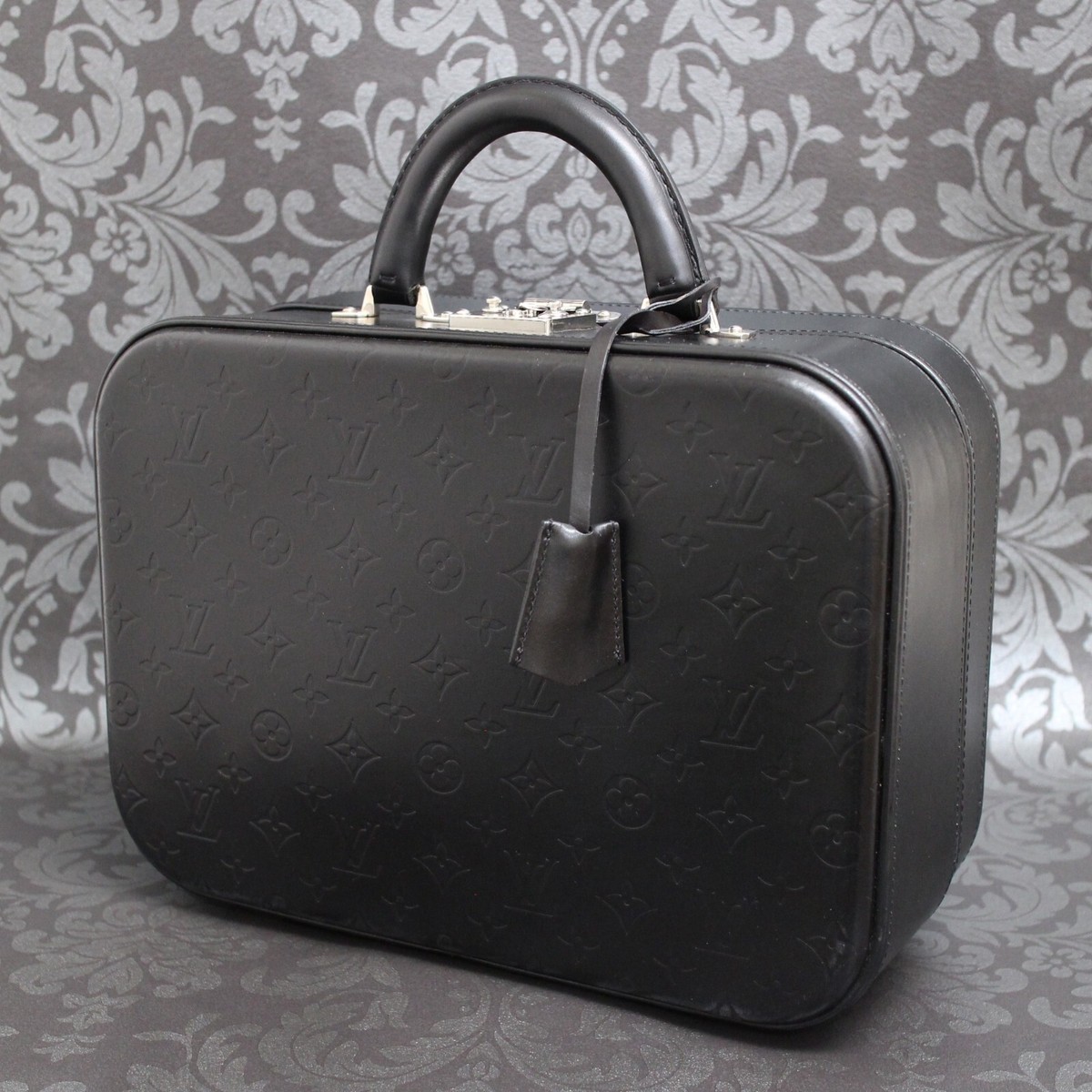 nomame・Louis Vuitton ブラック ケース LOUIS VUITTON LV Friend Monkey Keepall Size XS Monogram Brown
