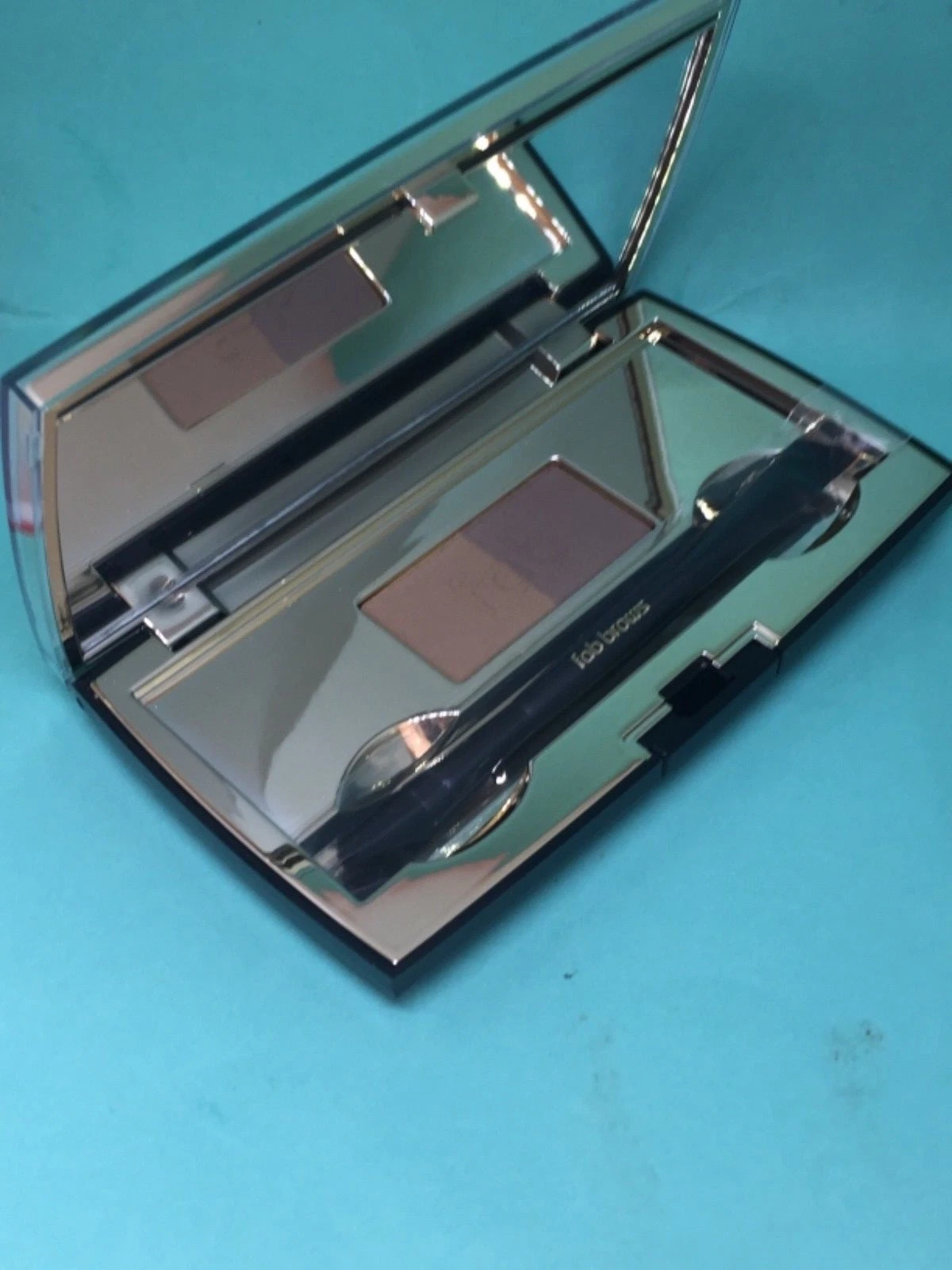 Fab brows duo eyebrow kit Dark brown/chocolate Brown New RRP £25 top seller!🤎🍫
Opens in a new wind