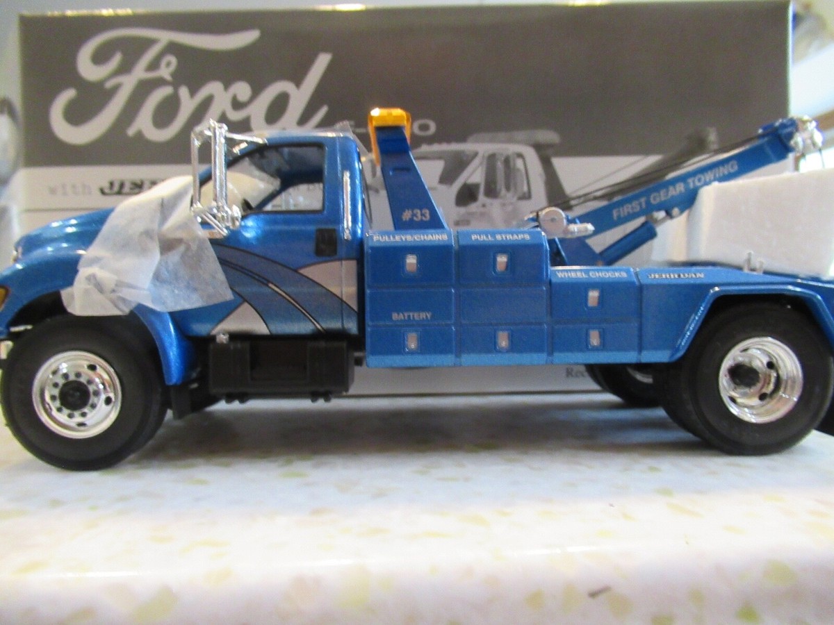 FIRST GEAR FORD F650 & Jerr-dan body Tow Truck 1:34 COLLECTOR CLUB