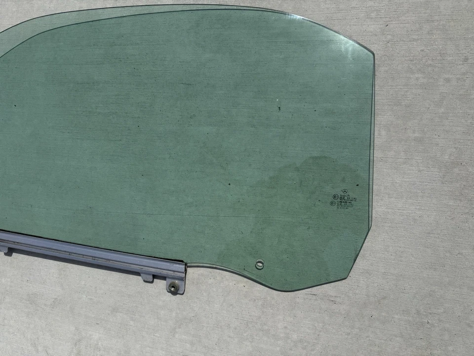 Vidrio ventana puerta conductor izquierda mercedes r170 slk230 slk320 97-00 fabricante de equipos originales Foto 4 de 4