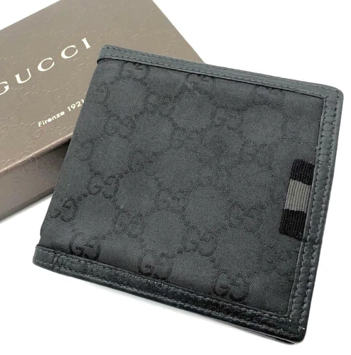 [Livré avec boîte de rangement] Portefeuille Gucci bi pli GG nylon ligne Sherry noir