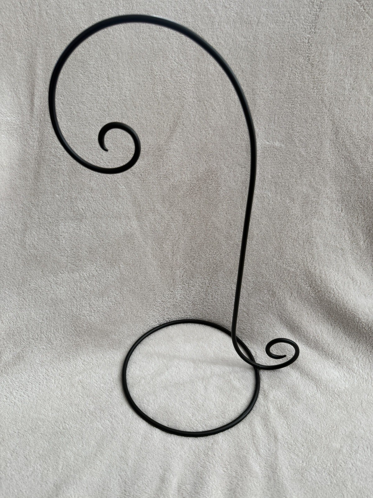 Black Wrought Iron Christmas Ornament Display Stand, 16" H x 7.5" W x 10" D 