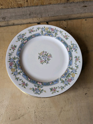 7 x Vintage 1981 Royal Worcester Mayfield Fine Bone China Salatteller 20,5 cm