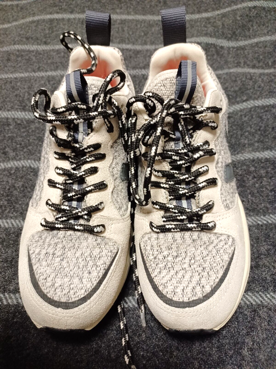 Size VEJA Venturi Oversized Flannel runner sneakers