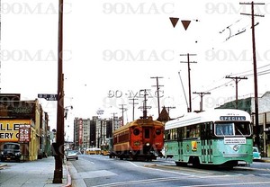 LAMTA. PCC CAR 3075. Los Angeles (CA). Original Slide 1958. 1ST GREEN CAR! (D)