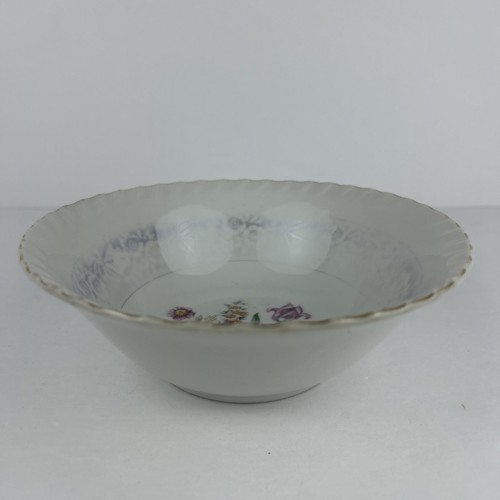 Vintage Floral Porcelain Bowl Scalloped Edge White Pink Rose Pattern Gold Trim - Picture 3 of 8