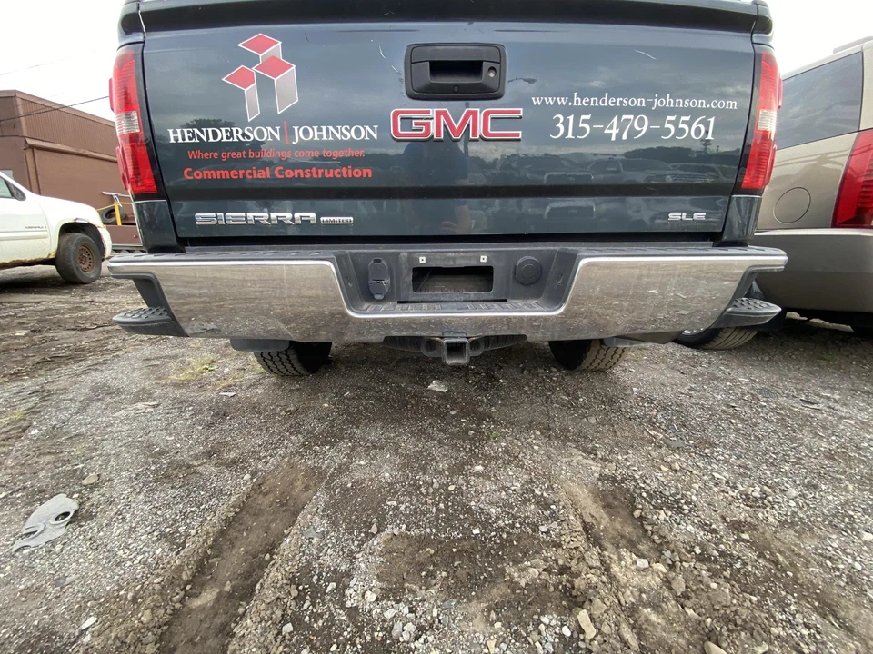 Used Rear Bumper Assembly Rear fits: 2019 Gmc Sierra 1500 pickup step bumper chr Foto 2 de 4