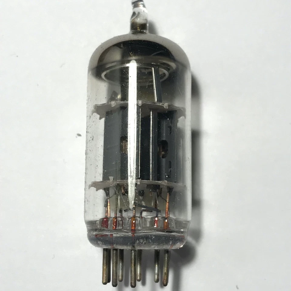 Tubo cuádruple calidad especial 12ax7 ecc83cc QTL NUEVO EN CAJA envío gratuito a todo el mundo Foto 3 de 4