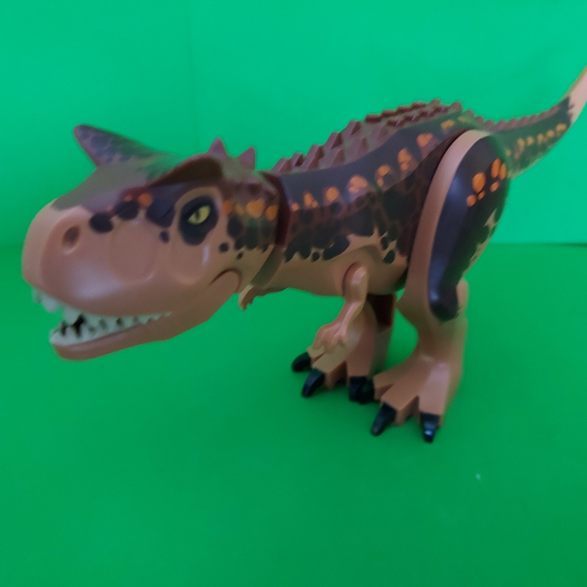 LEGO CARNOTAURUS DINOSAUR FROM SET #75929- COMPLETE- GREAT CONDITION