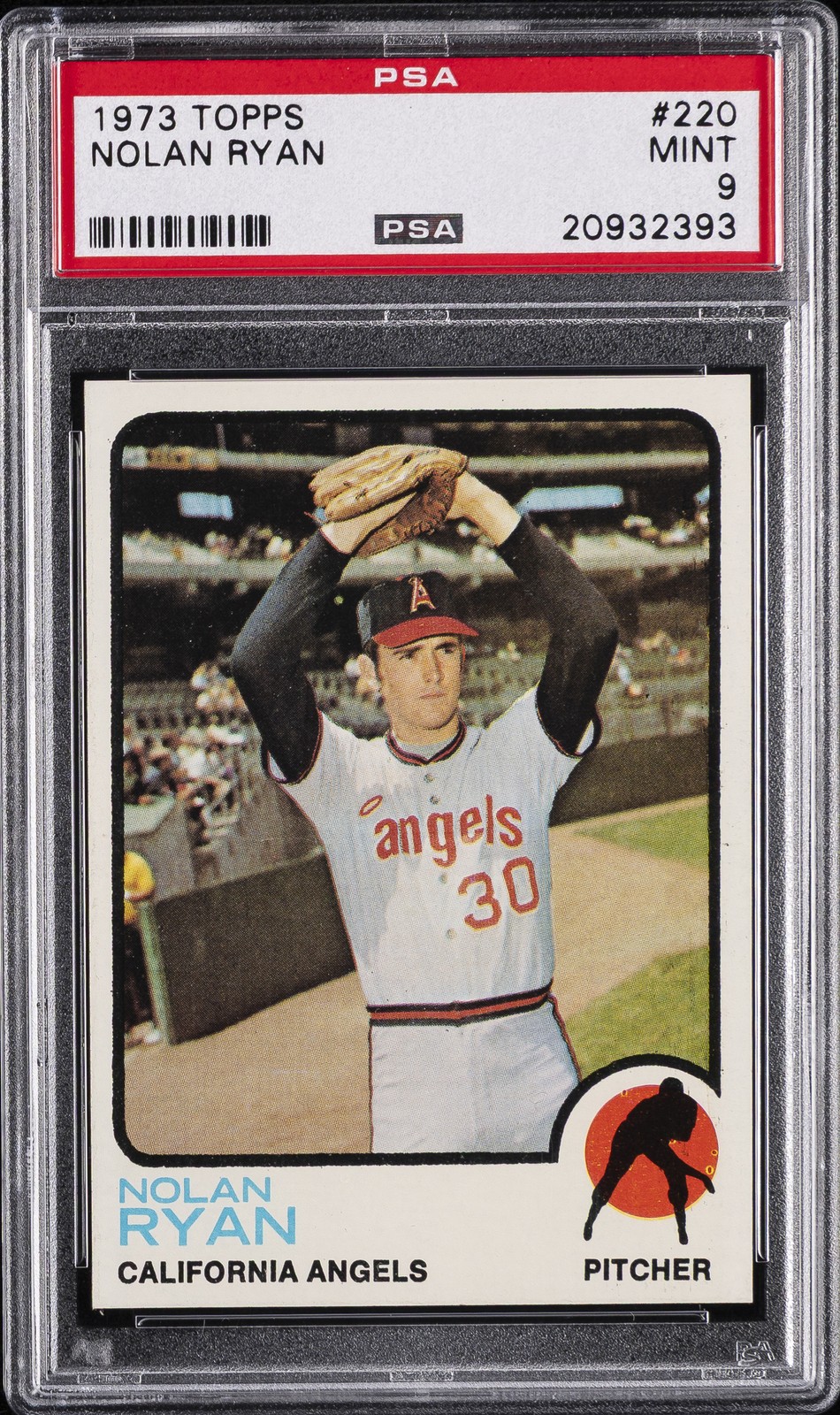 1973 TOPPS #220 NOLAN RYAN PSA 9
