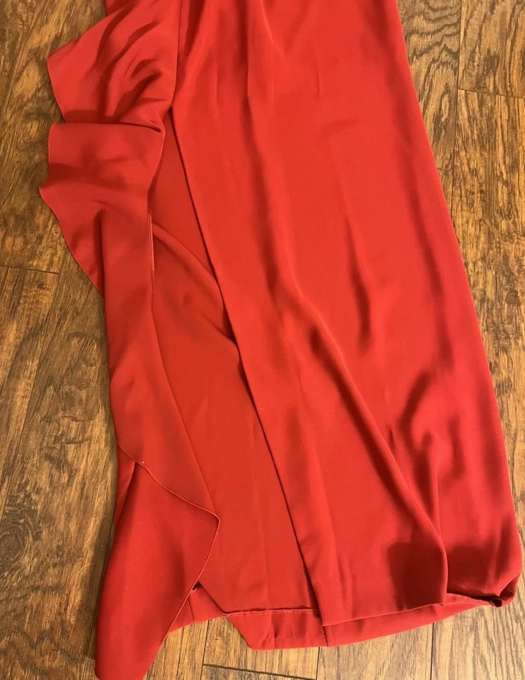 Vestido de Noche Carolina Herrera Rojo Sin Mangas Cuello en V Volantes Talla 2 Foto 4 de 4