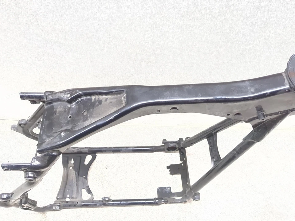 17-23 Harley Davidson Road Glide FLTRXS chassi quadro principal STRAIGHT SLVG - Imagem 4 de 4