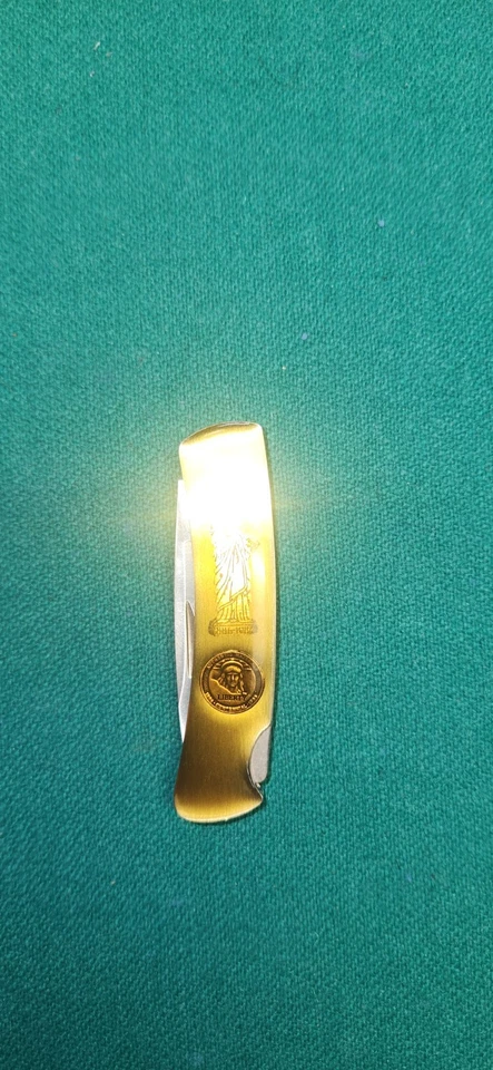 Faca dobrável comemorativa Buck Liberty 1986 - Imagem 2 de 4