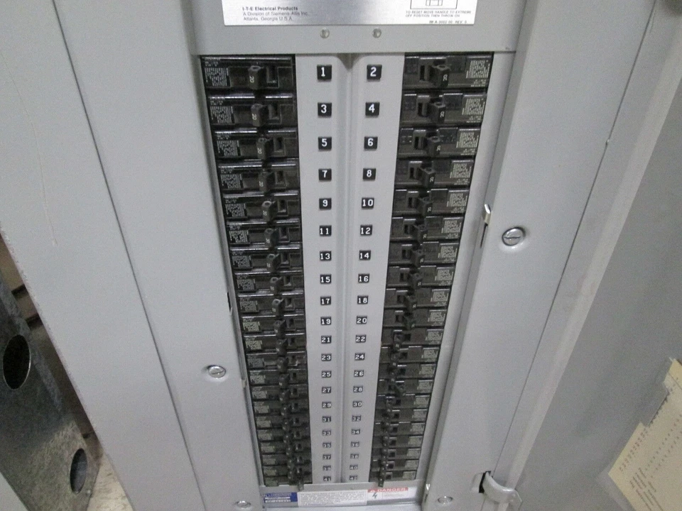 ITE Main Lug Circuit Breaker Panel UBA42-24L 225A Max 42-Slot 240/208Y/120V Used - Image 4 of 4