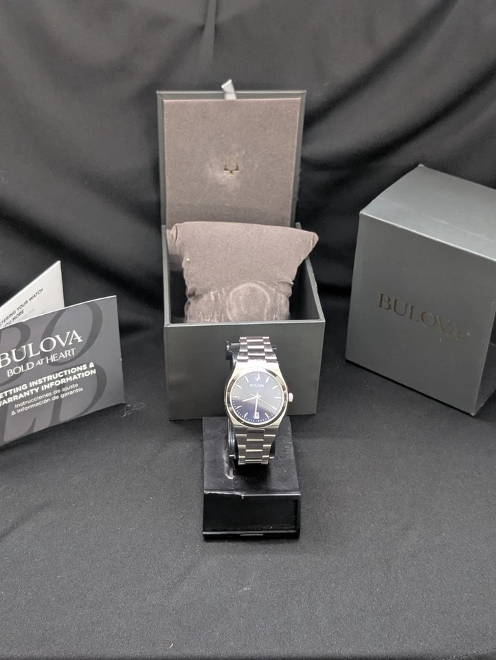 Reloj Bulova Classic Surveyor para mujer - azul, caja y papeles Foto 4 de 4