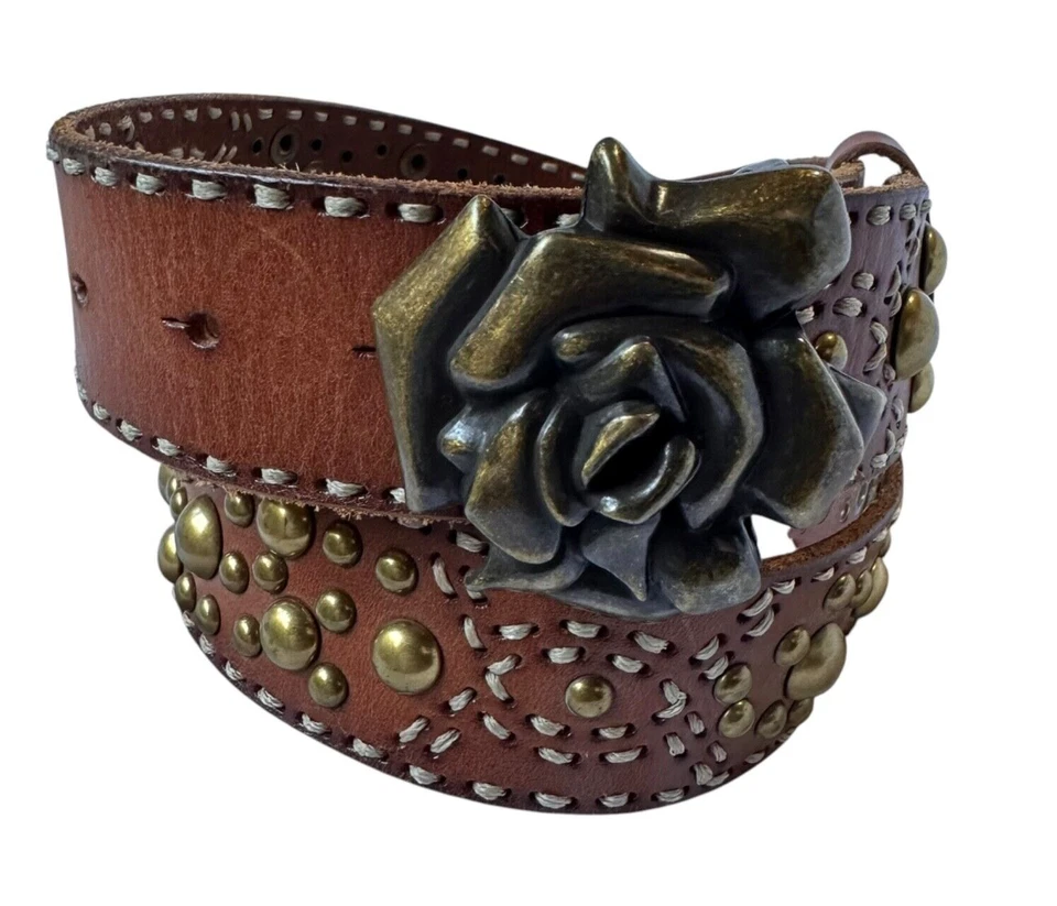 Vintage BETSEY JOHNSON Brown Genuine Leather Floral Buckle Studded Belt Size M - Image 2 of 4