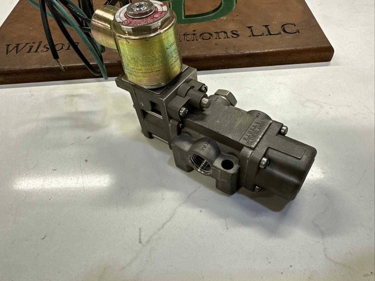 Vanne à Trois Voies VZH-3501 De Marque Versa - Pression 200 Bar / 14 VAC - Neuve Sous Emballage