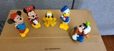 Walt Disney World Mickey Mouse  Friends Squeeze Bath Toys 0-18 months  older