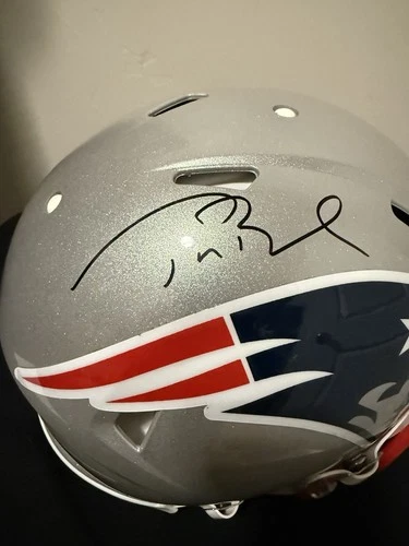 Tom Brady Autographed New England Patriots Authentic Speed Helmet Fanatics COA