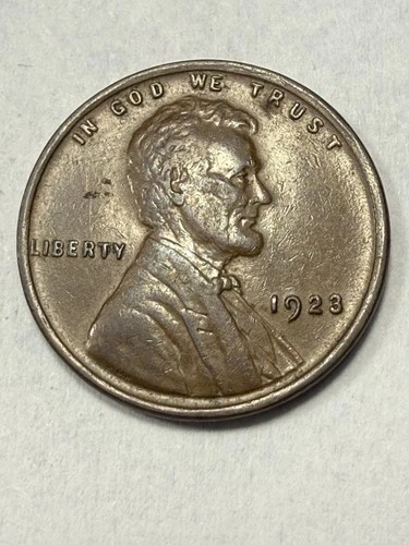 ** 1923 LINCOLN CENT-  XF  (UPGRADE THAT SPOT IN YOUR SET)  PRICED TO SELL 🔥 **