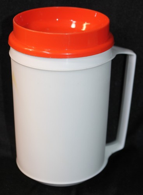 #ad Vintage Aladdin 12 oz Insulated Plastic Travel Coffee Mug Cup White w Orange lid $18.95