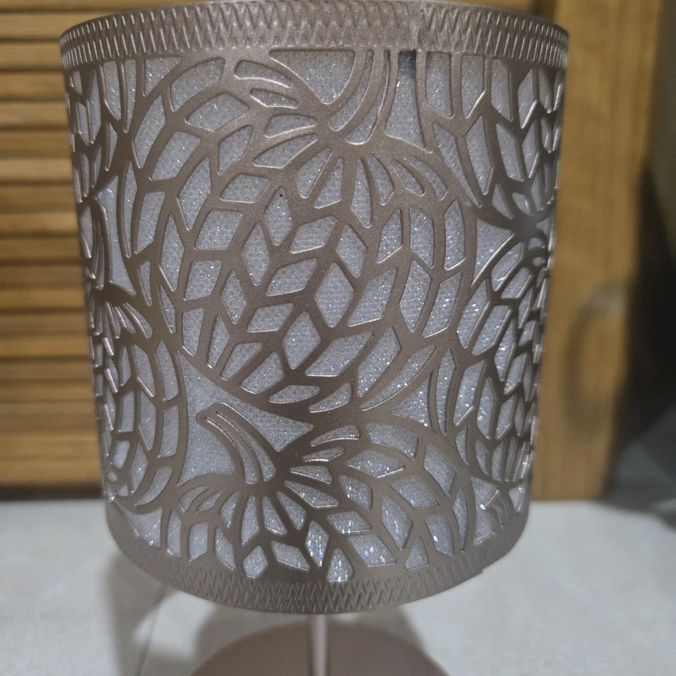 YANKEE CANDLE CHEVRON PUMPKIN TEA LIGHT HOLDER - Image 4 of 4