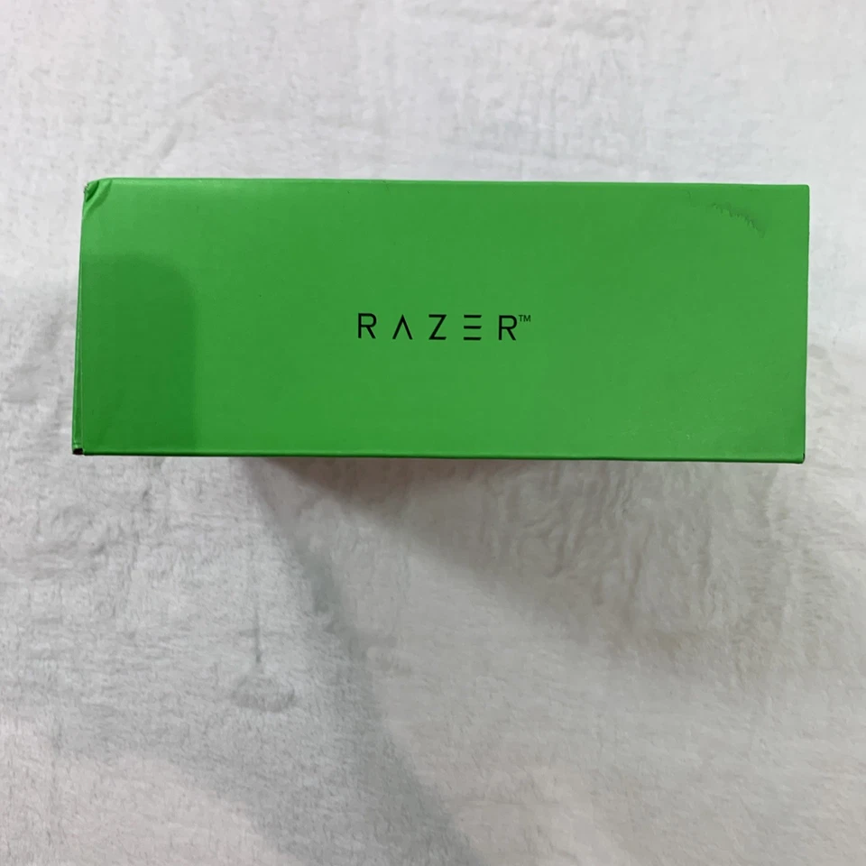 Razer Seiren Mini Ultra Compact Condenser Streaming Microphone Black 1 - Image 3 of 4