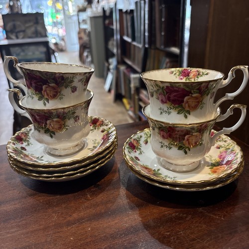 4er Set Royal Albert Bone China Old Country Roses Kaffeetassen & 6 Untertassen