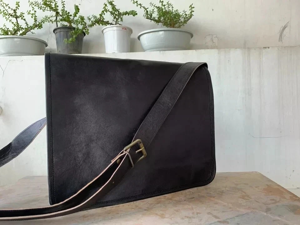 Men's prestige Leather Vintage Laptop Handmade Messenger Black Bag Satchel - Image 3 of 4