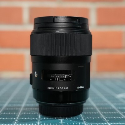 Sigma 35mm f/1.4 DG HSM ART - Canon EF Fit