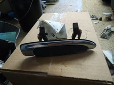 96 CROWN VICTORIA DOOR HANDLE