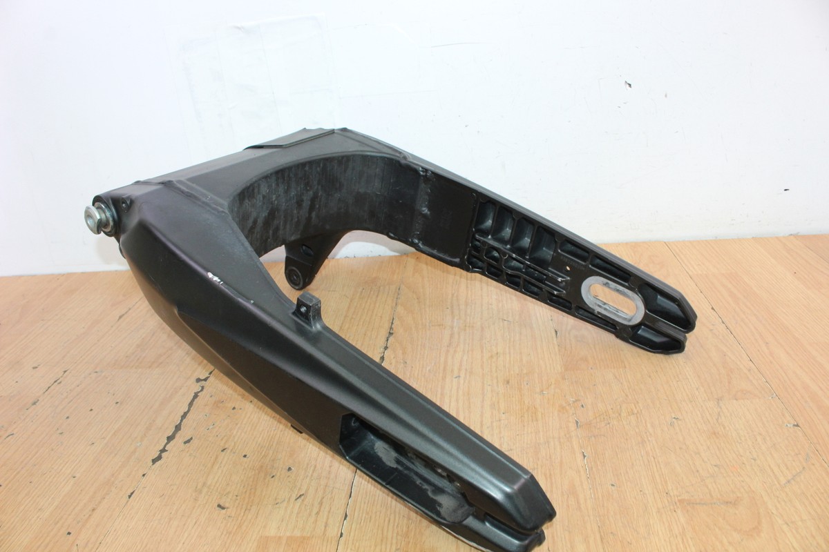 2009 YAMAHA RAIDER 1900 Swingarm | eBay