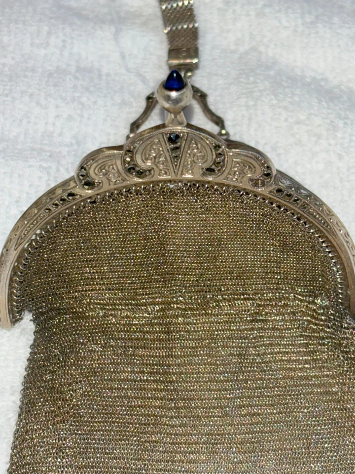 Antiguo monedero de malla de plata maciza 800 con diamantes en perfecto estado Foto 3 de 4