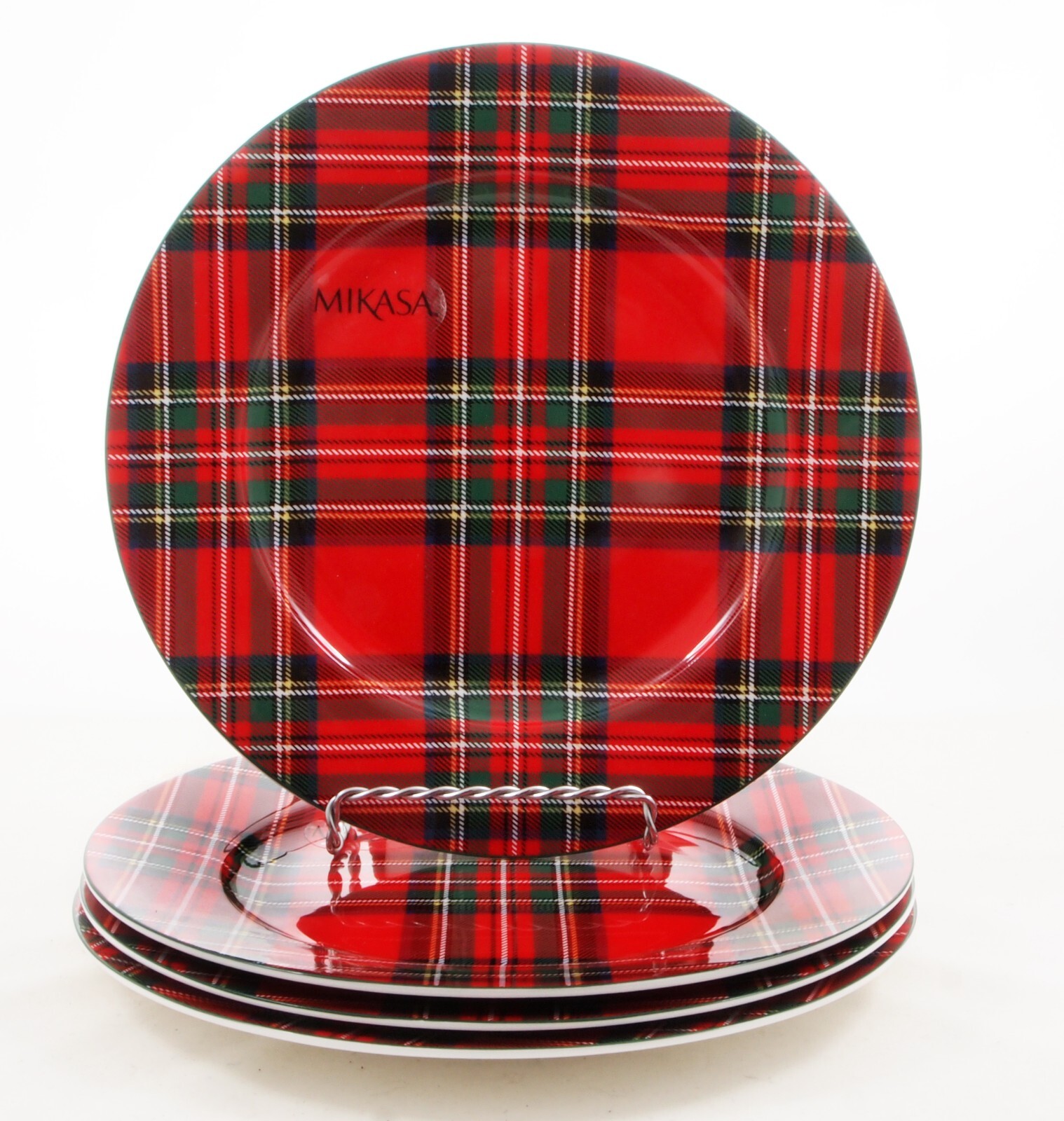 Mikasa Tartan Red Plaid China Holiday Christmas Salad / Dessert Plate