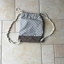 Kleiner Rucksack Tasche Mit Kordel Grau Mit S...