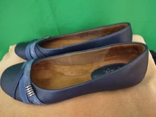 EuroSoft by Sofft Womens Dark Blue Flats Slip On Shoes Size 9M