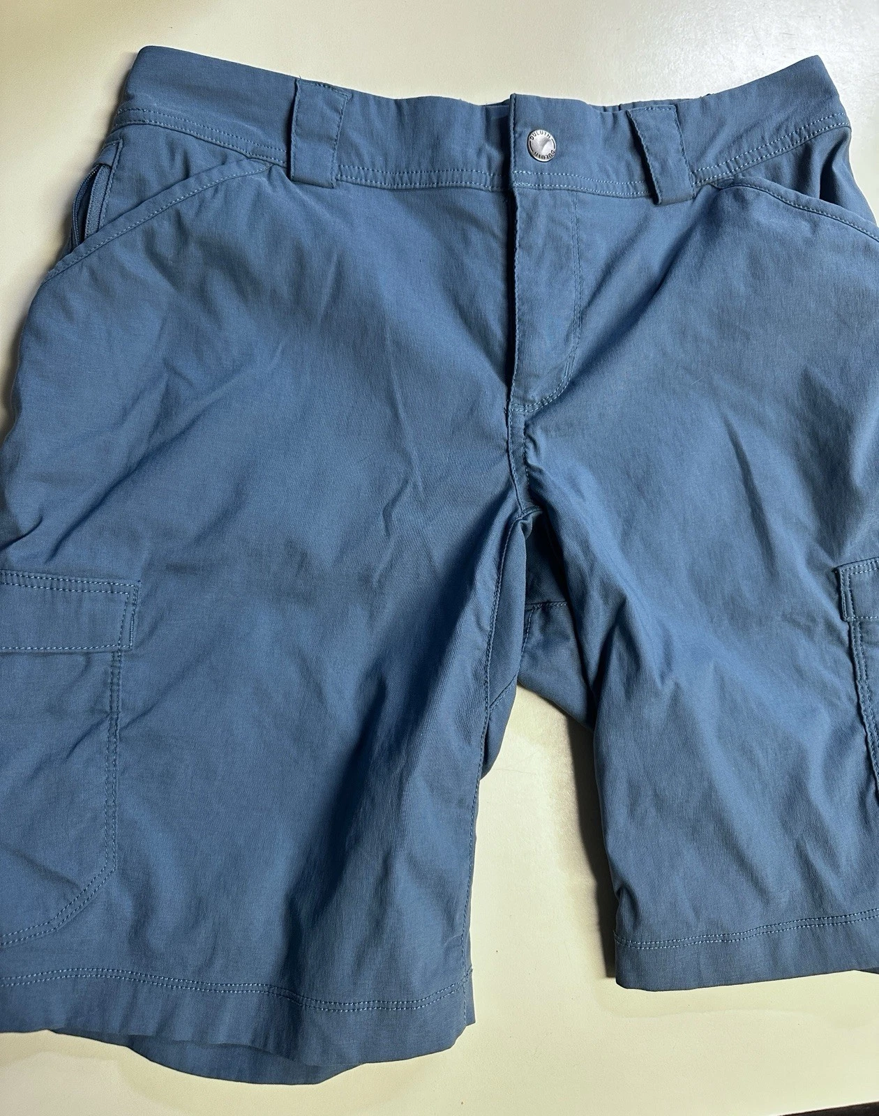 Ladies Duluth Trading Co Dry On The Fly 10” Cargo Shorts Blue/Green Size 6