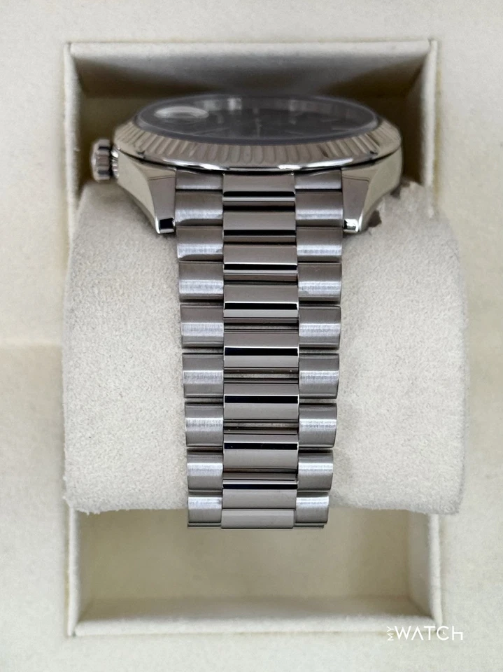 Rolex Day-Date 2020 40 mm 228239 esfera con motivo de rodio de oro blanco Foto 4 de 4