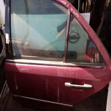 tür hinten links MERCEDES-BENZ CLASE C W202 BERLINA 2.5 DIESEL CAT 722608 tür hinten links MERCEDES-BENZ CLASE C W202 BERLINA 2.5 DIESEL CAT 722608