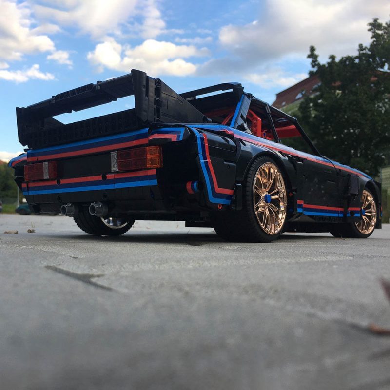 MOC-131591 Racing Car Coupé 1:8 Scale 2747 Pieces Good