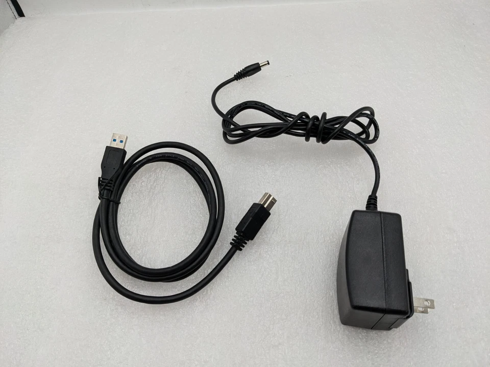 Plugable USB 3.0 Universal Laptop Docking Station Dual Monitor / Windows UD-3900 - Image 2 of 4