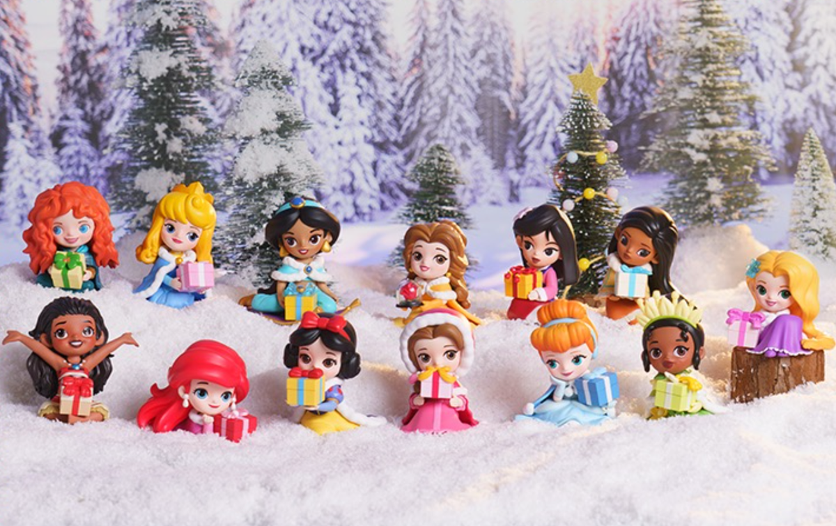 キャラクターグッズ POPMART disney princess winter gift 💡Pop Mart x Disney Princess Winter Gifts One Blind Box w