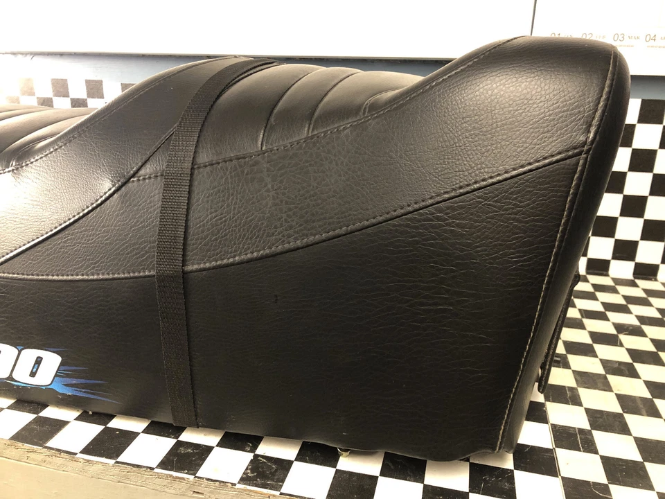 Ski-Doo Grand Touring 700 1998 OEM negro 2 asientos 600 800 1999 ck3 2000 Foto 4 de 4