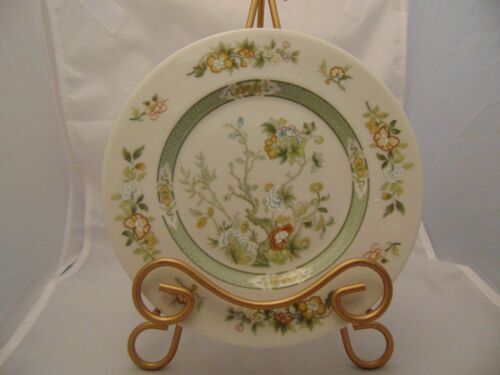 Royal Doulton Brambly Hedge Four Seasons Winter Plate Jill Barklem 