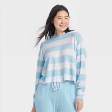 Colsie Cropped Hoodie Top Size Medium Striped Blue White NWOT