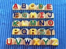 Leap Frog Fridge Phonics Set of Upper Case Letters Magnetic Learning System