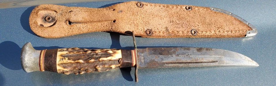 Cuchillo de caza de hoja fija con mango de ciervo Solingen Alemania de colección con funda #13907 Foto 2 de 4